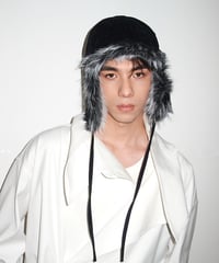SUEDEFLOW EARFLAP CAP
