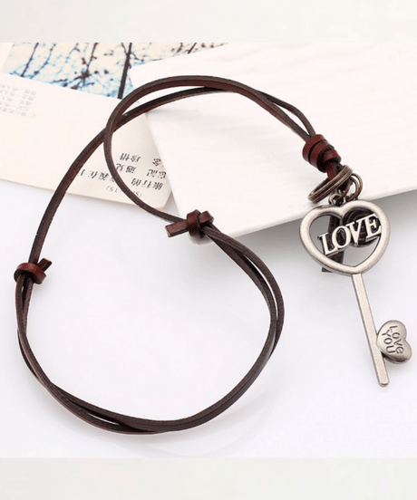 LOVE KEY LEATHER NECKLACE /2color