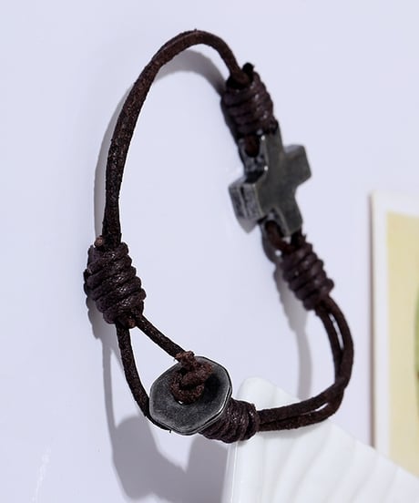 CROSS METAL LEATHER BRACELET