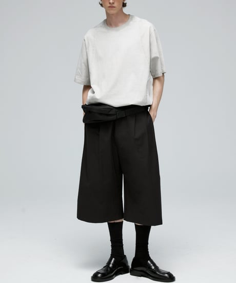 LOWDEPTH CROPPED PANTS /2color