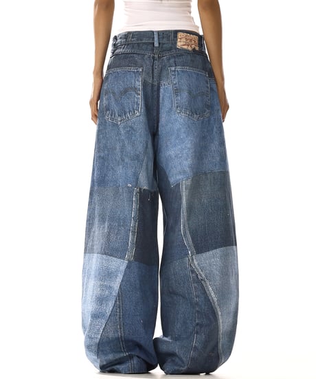 SCRAPEDGE WIDE JEANS