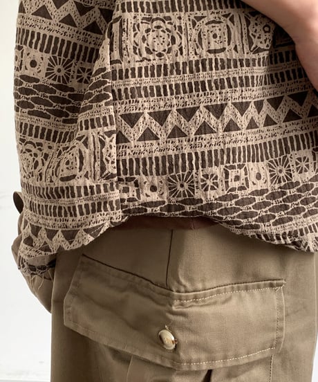 RETRO ETHNIC STYLE SHIRT