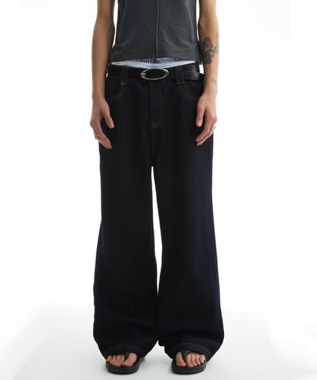 WIDE STRAIGHT BLUE JEANS