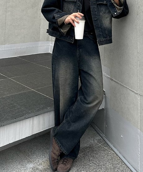 VINTAGEFADE LOOSE STRAIGHT DENIM