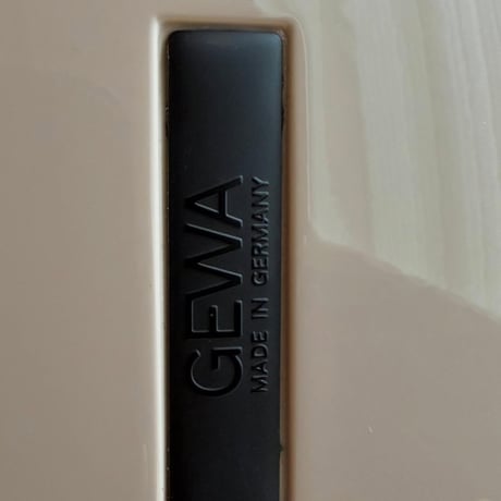【チェロケース】GEWA Air Anniversary Limited Edition / Black&White