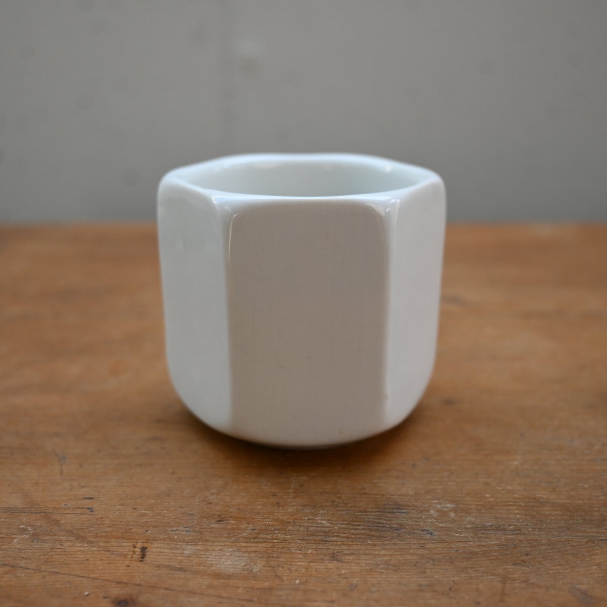 フランス アンティーク 白磁の蓋付きカップ fit=scale-down,w=1200