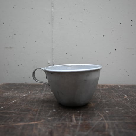 France Aluminum Cup / フランス 古いアルミのカップ A