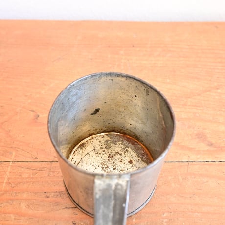 Finland Tin measuring cup  / フィンランド ブリキのメジャーカップ 0.1L  B