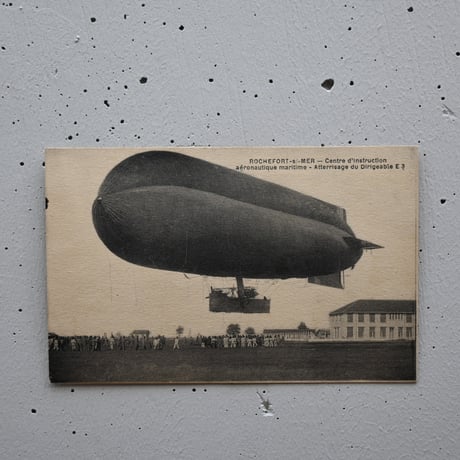 France Antiques Postcard   / フランス 古い飛行船のポストカード B