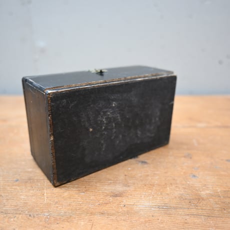 France Antiques Wood Box "FIL AU CHINOIS "  / フランス 糸巻きが入った黒い木箱
