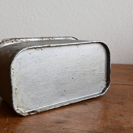France Old Hanging Metal Box  / フランス 古い 壁掛けメタルボックス