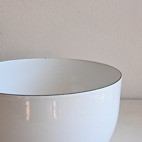 ARABIA FINEL Enamel BOWL by Kaj Franck / フィネル カイフランク  琺瑯ボウル（ホワイト）φ:16.2cm