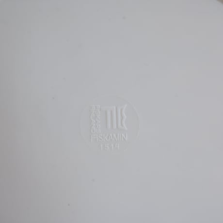 Finland  FISKAMIN  Plate with hands  / フィンランド フィスカミン メラミン製の持ち手付き深皿