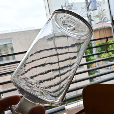 France Antique laboratory Glass bottle / フランス アンティーク 蓋付きラボラトリーボトル