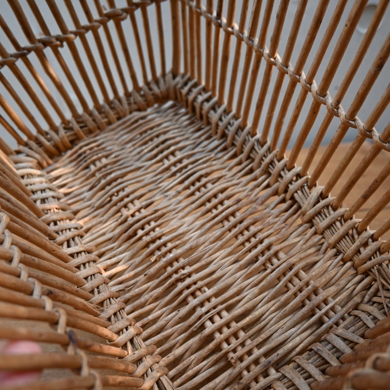 フランスアンティーク 飴色ラタンパニエ スクエア型 バスケット [1976] フランスアンティーク 飴色ラタンパニエ スクエア型 バスケット [1976