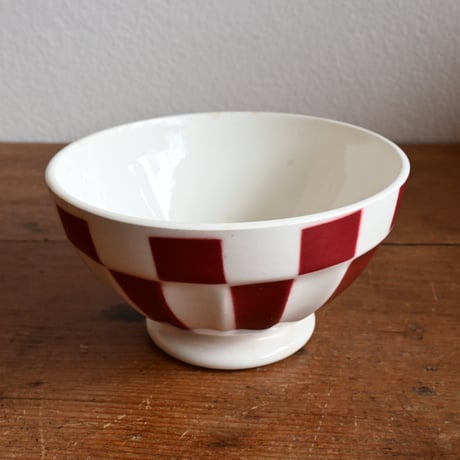 France Antique Cafe Bowl "DIGOIN" / フランス  カフェオレボウル 赤の市松模様 B
