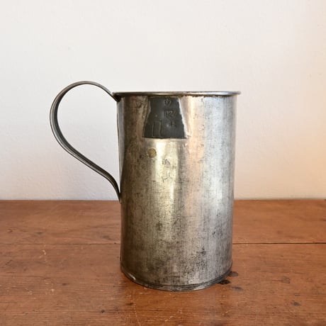 Finland  Tin measuring cup  / フィンランド ブリキのメジャーカップ 1L