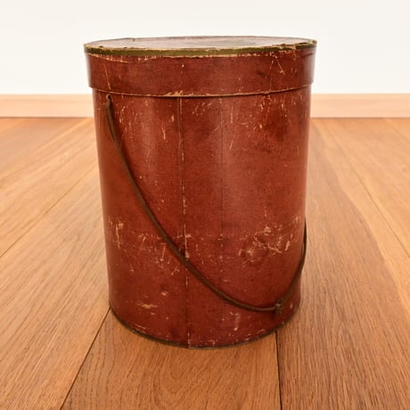 Belgium Antique Paper Box / ベルギー アンティーク ミンクファーの紙製の保存箱