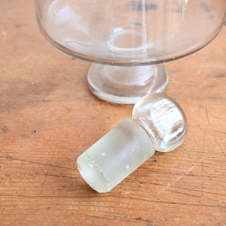 France Antique laboratory Glass bottle / フランス アンティーク 蓋付きラボラトリーボトル