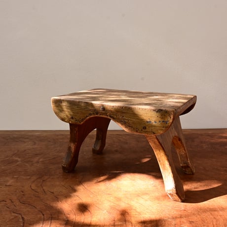 Sweden Decoration stand / スウェーデン 木製の小さな飾り台 スツール A-2
