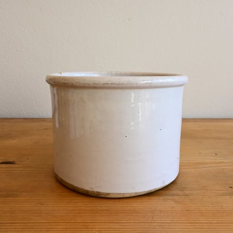 France Antiques Faience Fine Pot / フランス アンティーク 白錫釉のポット φ:16.7cm