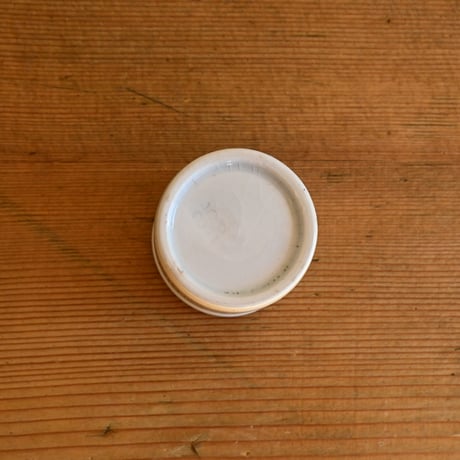 France Antiques white porcelain Pot / フランス アンティーク 白磁ポット A-2