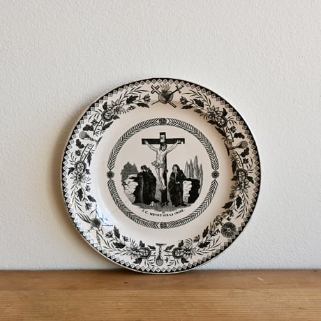 France Antique Montereau Plate/ フランス アンティーク モントロー グリザイユ キリストのプレート A
