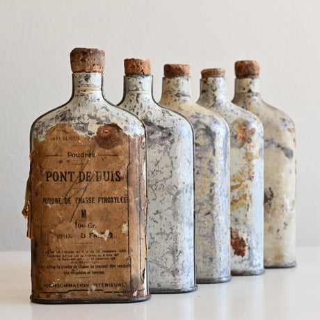 France Antique gunpowder Bottle  / フランス アンティーク 火薬ボトル（ホワイト）B