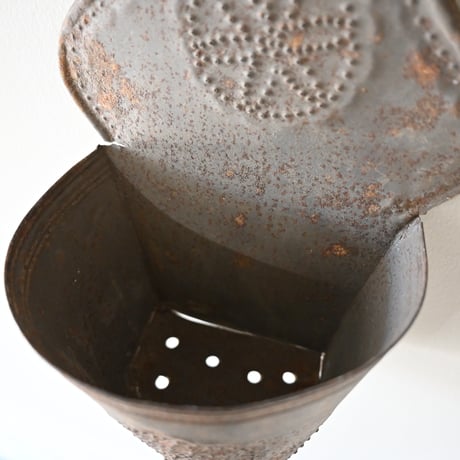 France  Tin Planter　/ フランス 古いブリキのプランター B