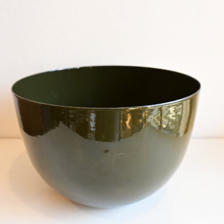 ARABIA FINEL Enamel BOWL by Kaj Franck / フィネル カイフランク  琺瑯ボウル（カーキ）φ:21cm
