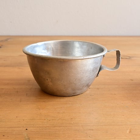 France Antique Military Aluminium Cup  / フランス アンティーク アルミのミリタリーカップ A-2