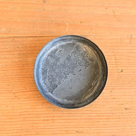 France Antique canister / フランス アンティーク アルミ蓋の白磁キャニスター A（補修あり）