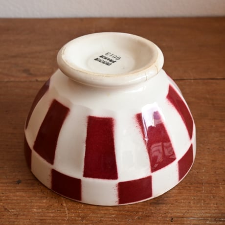 France Antique Cafe Bowl "DIGOIN" / フランス  カフェオレボウル 赤の市松模様 A