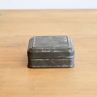 フランス 古い四角のブリキボックス