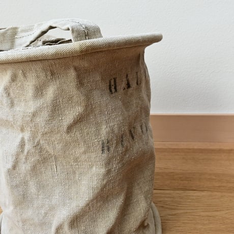 France Antique canvas bucket / フランス アンティークのキャンバスバスケット B