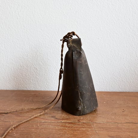France Antique Cowbell  / フランス アンティーク のカウベル