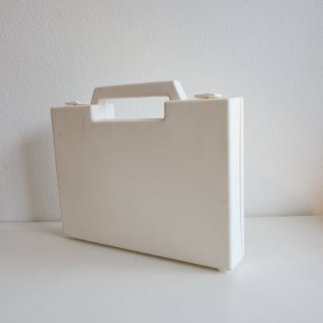 Finland  first aid kit White×Green  / フィンランド ファーストエイドケース 白×緑 救急箱