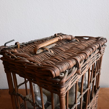 France Antique  Bottle＆Basket / フランス アンティーク 炭鉱労働者のためのボトルとかご