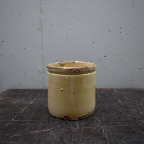 France Old Yellow Pot / 南仏の黄釉のポット