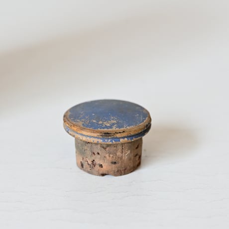 フランス  木の蓋の火薬ボトル
