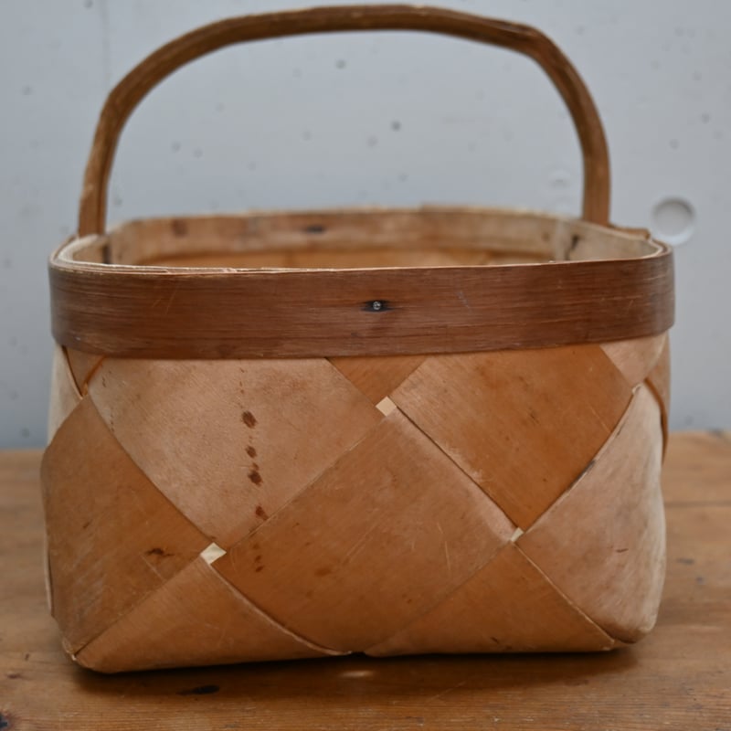 スポーンコリ/SPÅNKONT スポーンクント / sweden. 四角いトランク / スポーンコリ・Spånkorg / スウェーデン | florantik