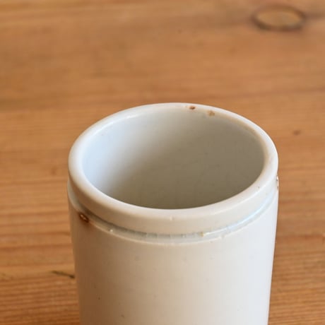 France Antiques white porcelain Pot / フランス アンティーク 白磁ポット A-1