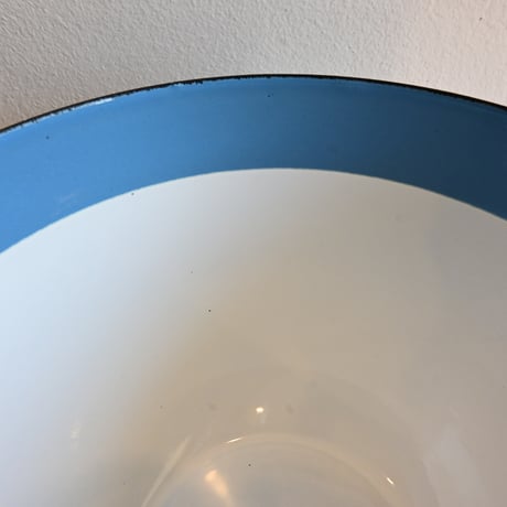 ARABIA FINEL Enamel BOWL by Kaj Franck / フィネル カイフランク  琺瑯ボウル（水色×白）φ:21cm