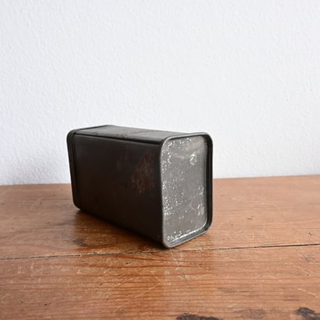 France Antique "crème franco russe" Tin Box  / フランス アンティーク ティン缶 ブリキボックス