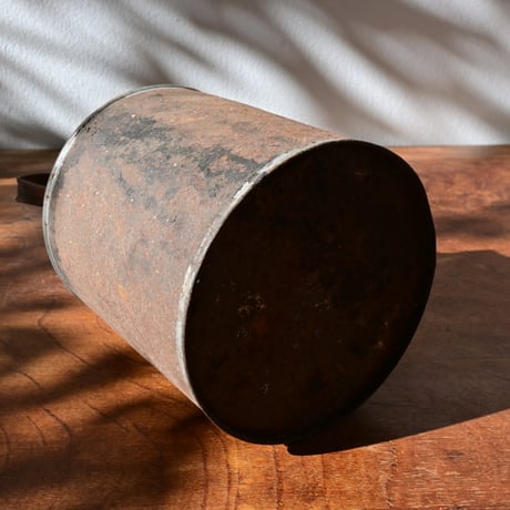 France Oil can object /  フランス ブリキのオイル缶のオブジェ