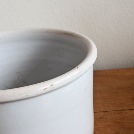 France Antique Faience Fine Pot / フランス 白錫釉のポット 大
