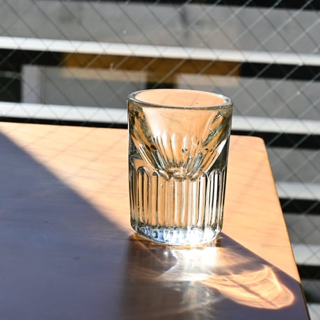 France Antique Shot Glass / フランス アンティーク トロンプルイユのショットグラス H:7.4cm