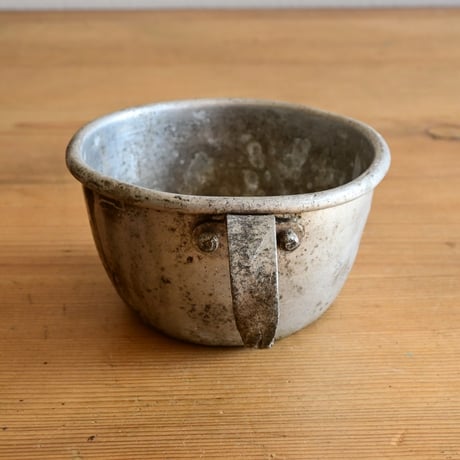France Antique Military Aluminium Cup  / フランス アンティーク アルミのミリタリーカップ A-4