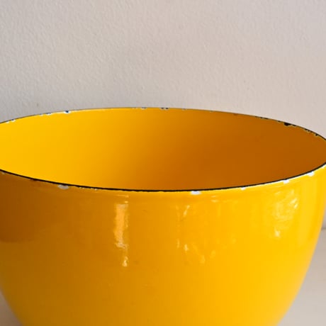ARABIA FINEL Enamel BOWL by Kaj Franck / フィネル カイフランク  琺瑯ボウル（イエロー）φ:21cm