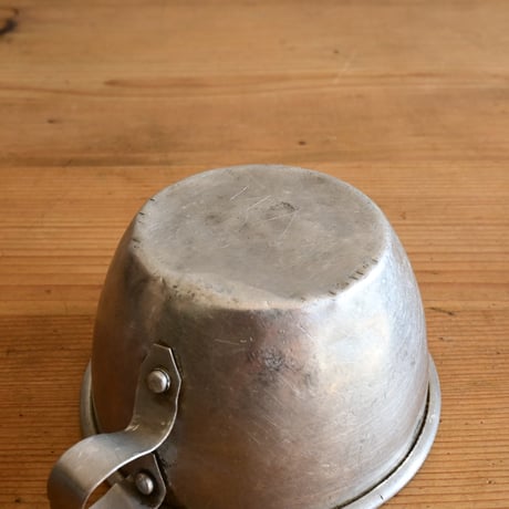 France Antique Military Aluminium Cup  / フランス アンティーク アルミのミリタリーカップ A-2